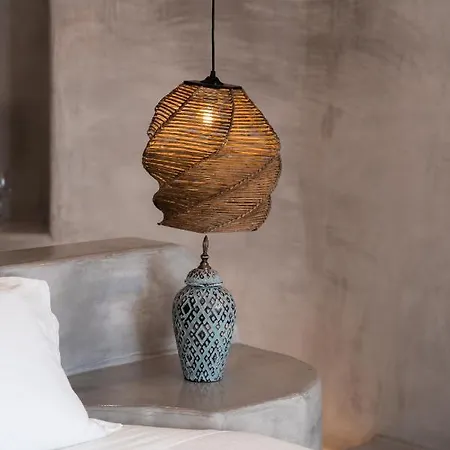 Leon Luxury Aparthotel 4*