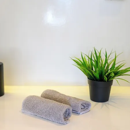 Leon Luxury Imerovigli (Santorini)