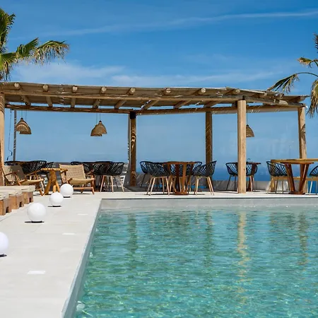 Leon Luxury Aparthotel Imerovigli (Santorini)