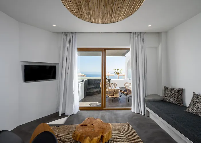 Leon Luxury Aparthotel Imerovigli (Santorini)