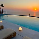 Leon Luxury Aparthotel
