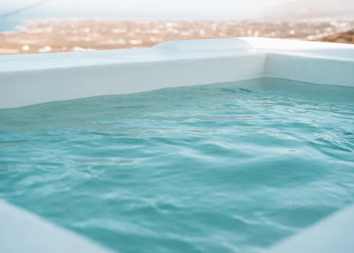 Lägenhetshotell Leon Luxury Imerovigli (Santorini)