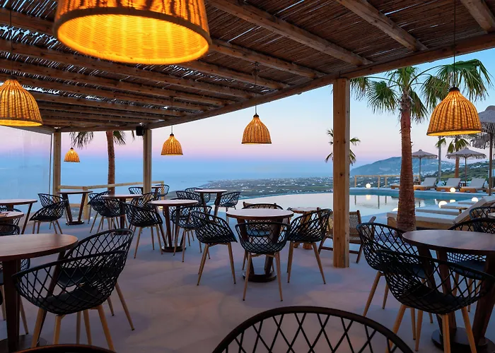 Leon Luxury 4* Imerovígli