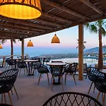 Leon Luxury 4* Imerovigli